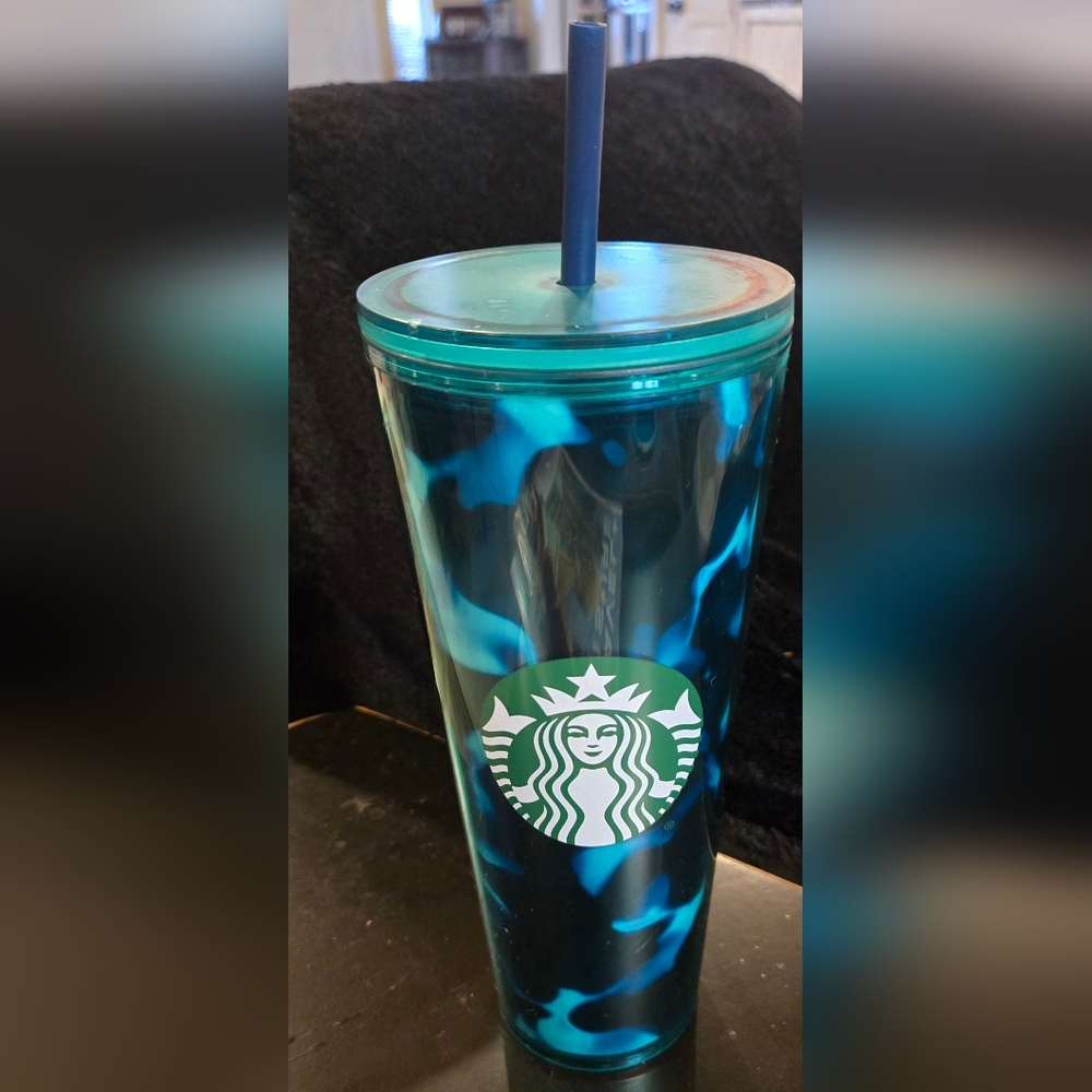 Starbucks 2020 Blue Teal Wave 24oz Tumbler.